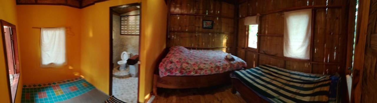 Pencave Homestay Pang Mapha Extérieur photo