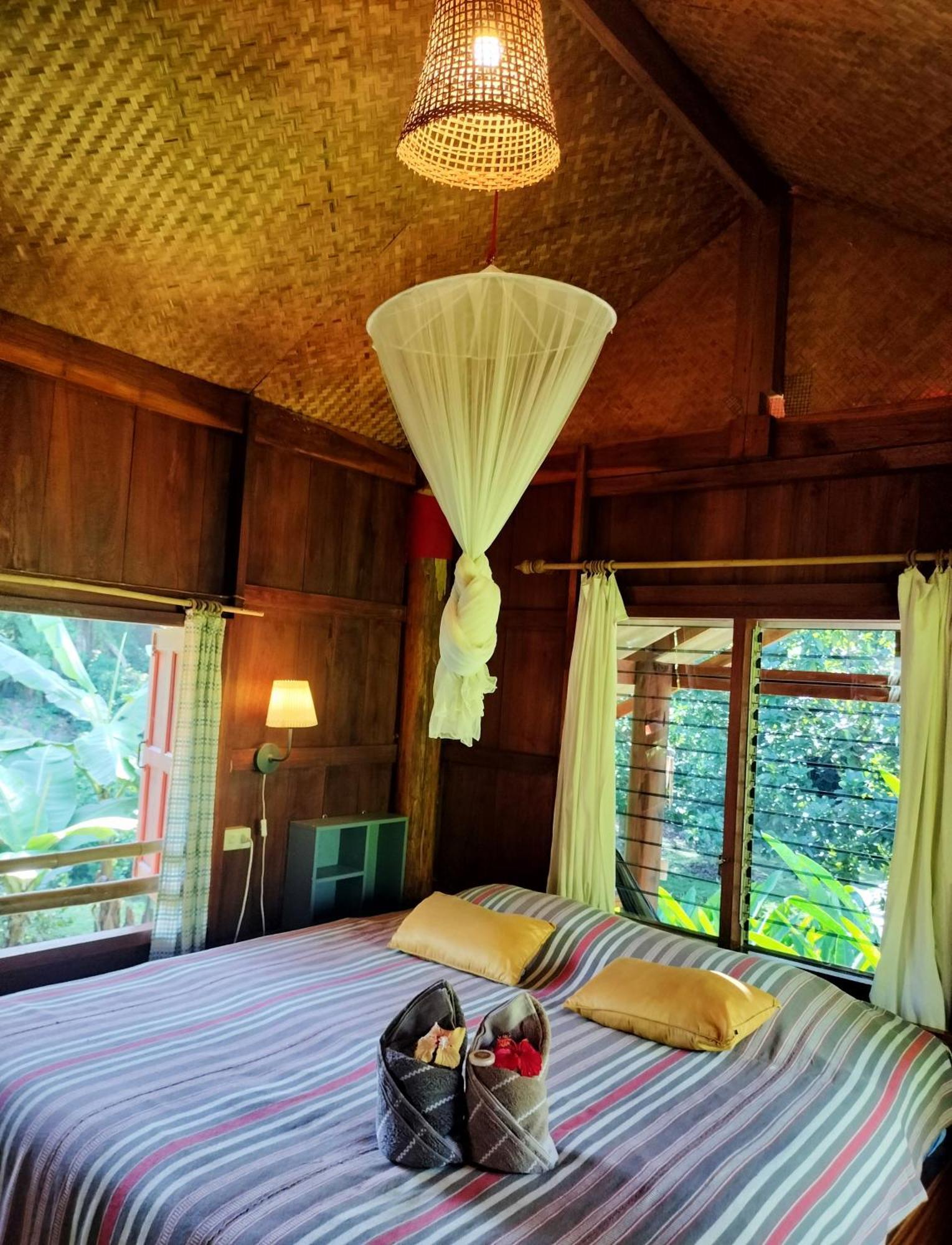 Pencave Homestay Pang Mapha Extérieur photo
